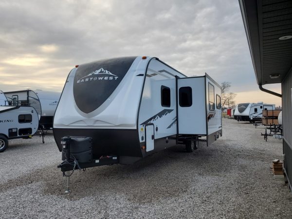 2022 Alta Travel Trailers 2800-KBH Bunk House Front