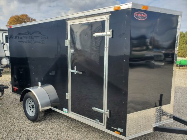 Exterior of the 2022 In The Hunt Trailers 6X12 Barn Doors